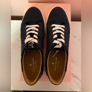 Kate Spade Blue Velvet Shoes. Like New, Box included.